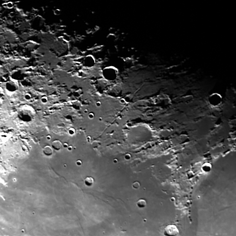 アリアデウス谷（拡大）