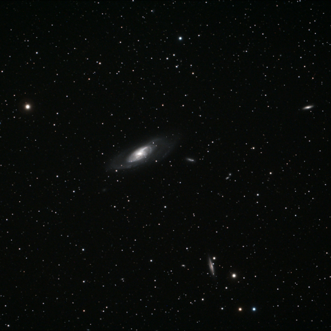 M106