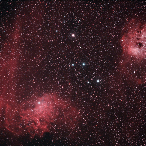 勾玉星雲　IC405
