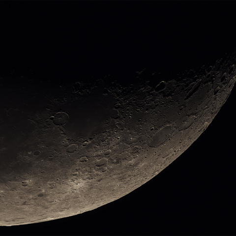 月　湿りの海周辺