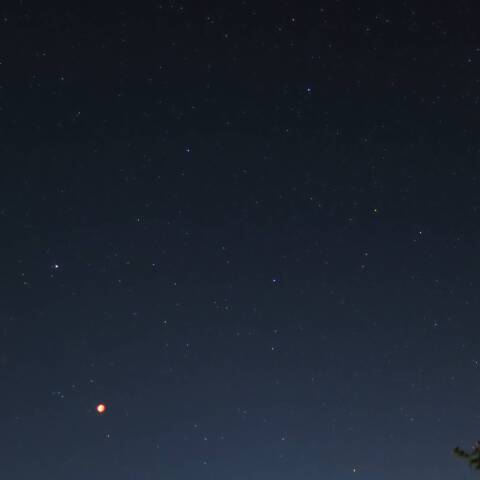 皆既月食中の星空 9/8 