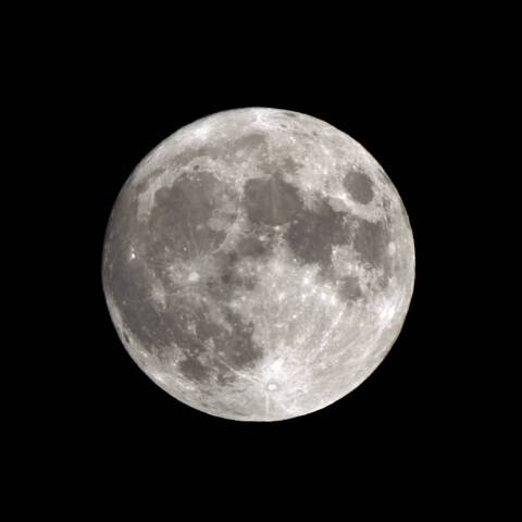 中秋の名月の日の満月 9/21