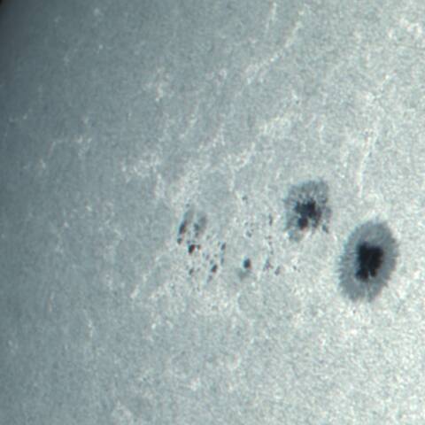 太陽黒点（3057） 7/13