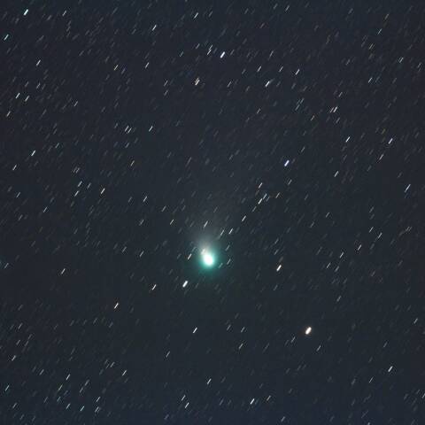 ズィーティーエフ彗星（C/2022 E3）2/9