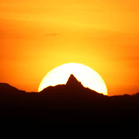 槍ヶ岳に沈む夕日 3/22