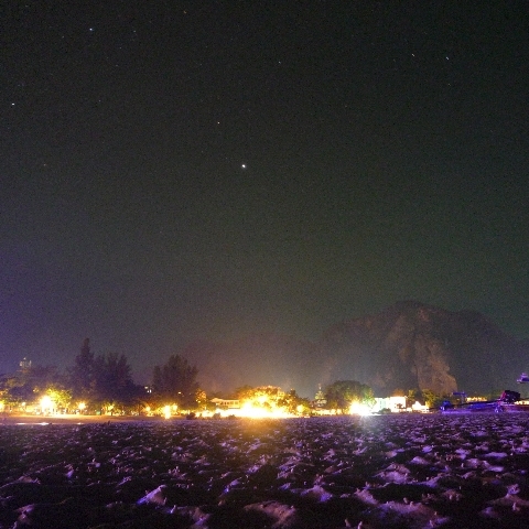 北緯8度のカノープス