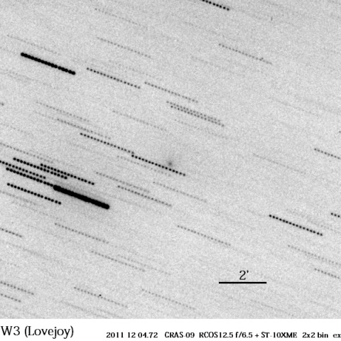 太陽をかすめるラブジョイ彗星(C/2011 W3)
