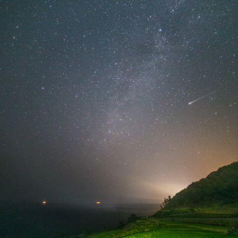 千枚田に星が降る