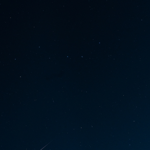 北斗七星と北極星の間に、しぶんぎ座流星群