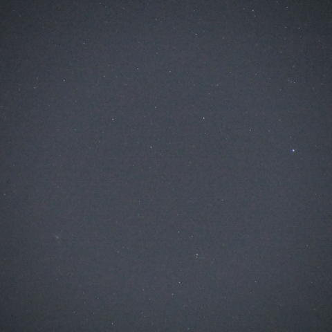 カシオペヤ座に接近するラヴジョイ彗星
