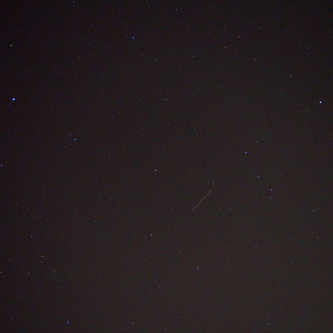 こぐま座と人工天体