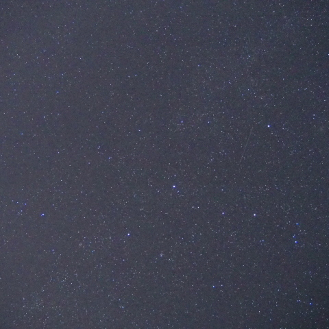 カシオペヤ座と人工天体