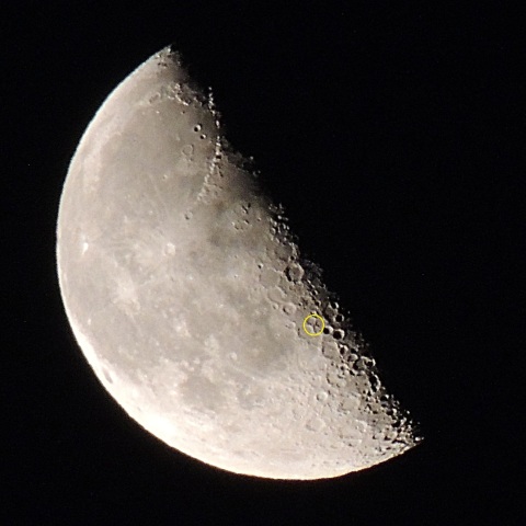 月面Xに逆側から光