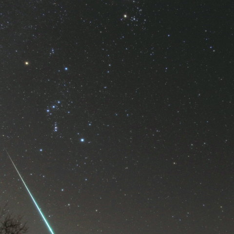 ふたご座流星群の火球