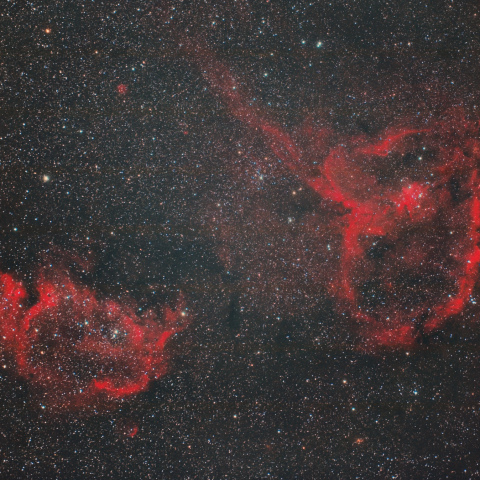 ハート星雲と胎児星雲