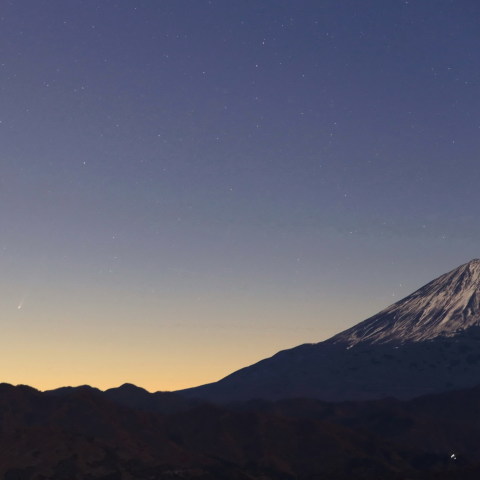 アイソン彗星と富士山