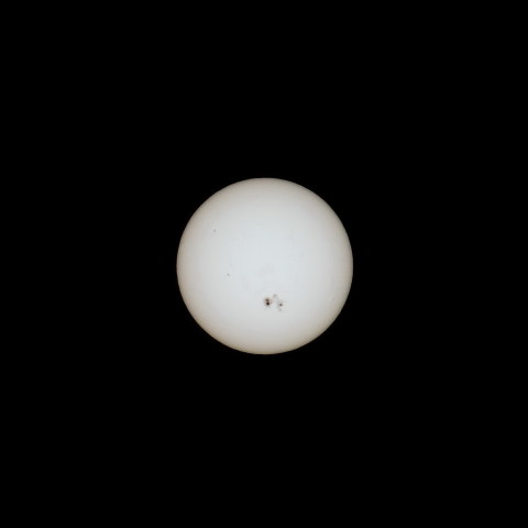 10月25日の太陽黒点