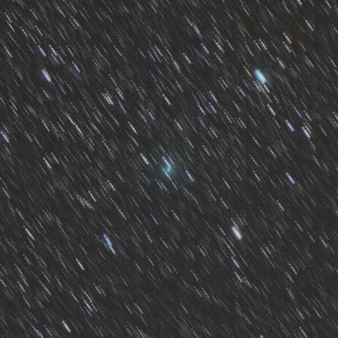 4月6日未明のアトラス彗星（C/2020 R4）