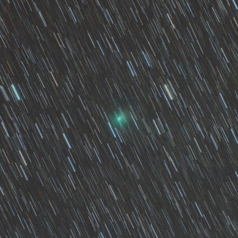 4月19日未明のアトラス彗星（C/2020 R4）