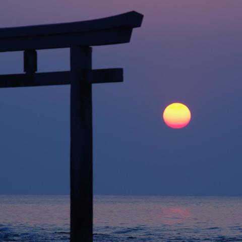 神々しい日の出