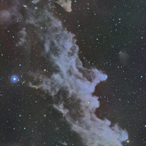 魔女の横顔星雲 IC2118