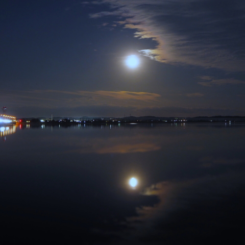 月齢14.4コールドムーン