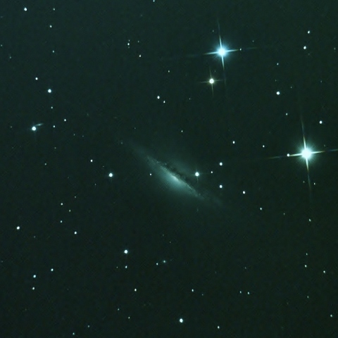 エッジオン銀河NGC1055
