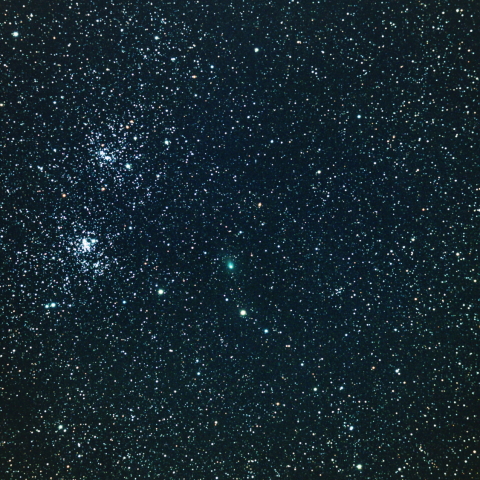 C/2017T2とペルセウス二重星団の接近