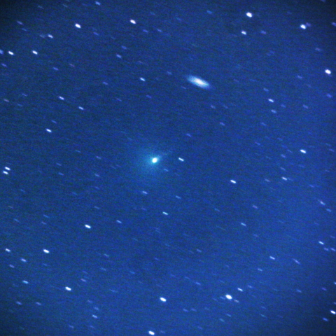 ラッセル・リニア彗星とNGC7721の接近