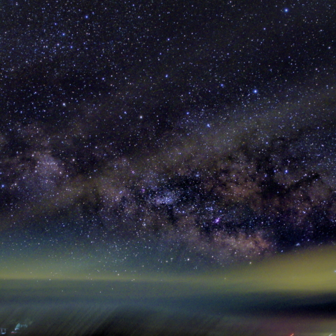 美ヶ原高原に昇る天の川銀河