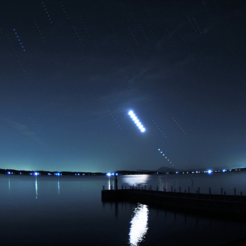湖上の月齢4.8 金星 火星