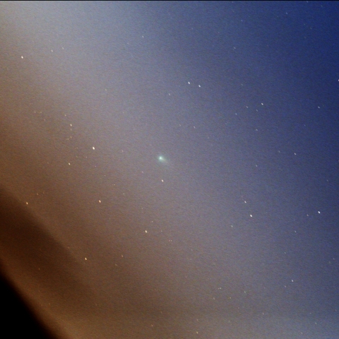 5月12日 東天のスワン彗星 (C/2020 F8)