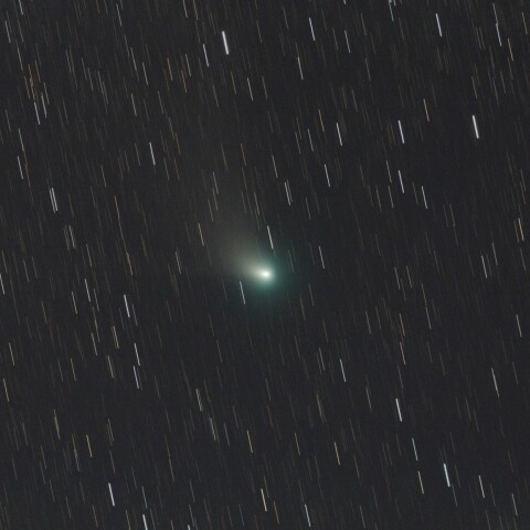 2月8日のZTF彗星(C/2022 E3)