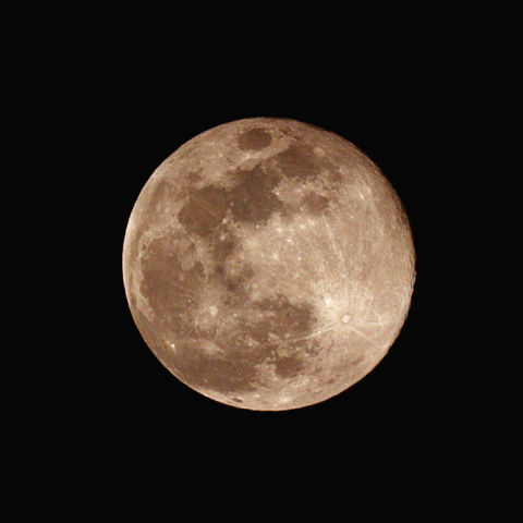 コールドムーン(月齢 14.5)