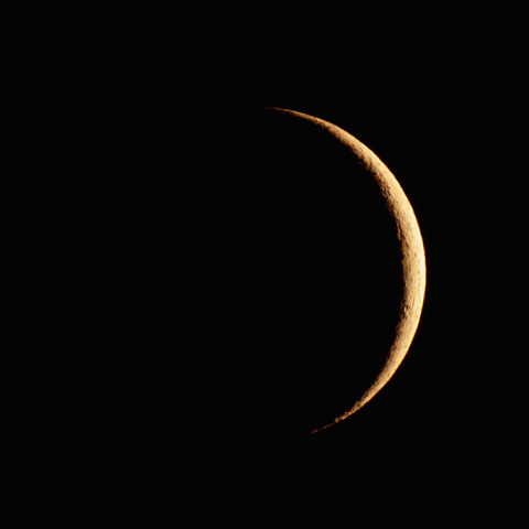 三日月(月齢2.3)