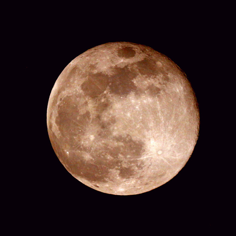 ビーバームーン(月齢 15.0)