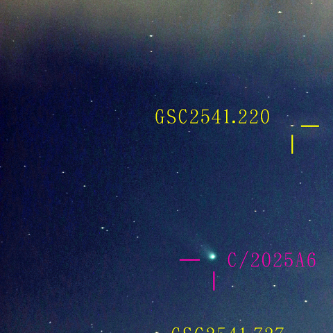 レモン彗星(C/2025 A6) 10月18日 200mm