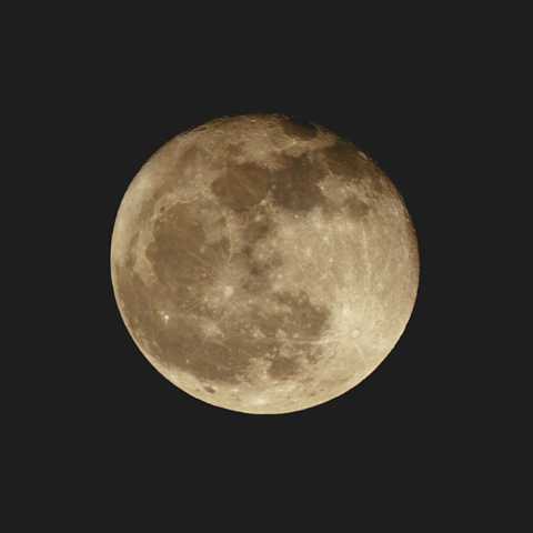 立待月（月齢16.8）