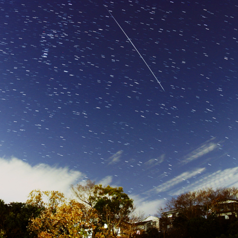 ふたご座流星群の火球