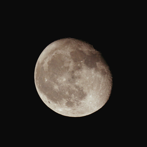 居待月(月齢17.8)