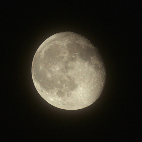 寝待月(月齢 18.0)