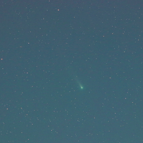 レナード彗星（C/2021A1）12月2日　200mm