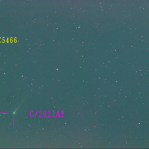 レナード彗星（C/2021A1）12月5日　200mm