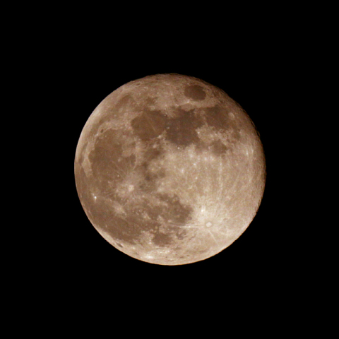 十六夜（月齢 15.0）