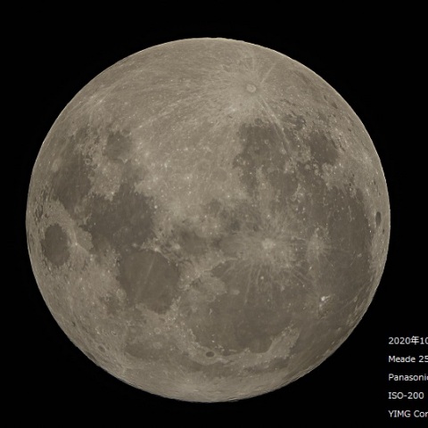 10月31日　ハローウィンの満月