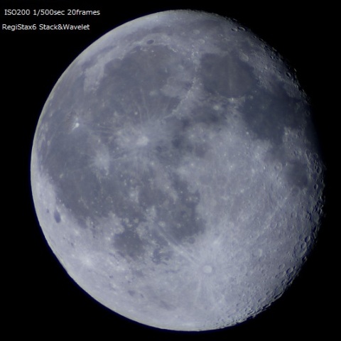 1月2日　朝の月