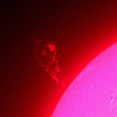 立ち上がる紅炎