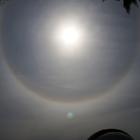 ドームと日暈