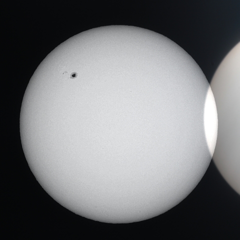 4/11 太陽　肉眼　黒点