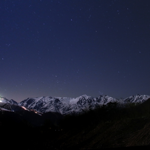 白馬三山と冬の星座達